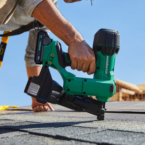 Metabo HPT 18V MultiVolt™ Brushless Coil Roofing Nailer