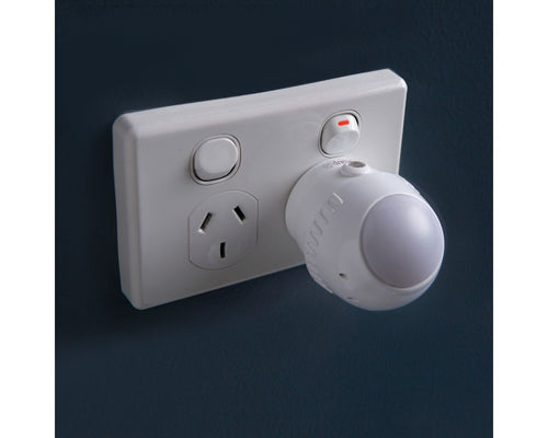 Dreambaby Swivel Auto-Sensor LED Night Light