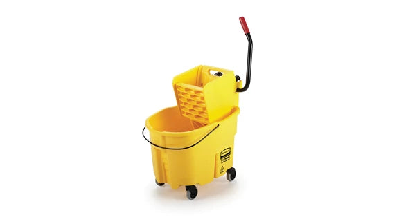 Rubbermaid Wavebrake® 35 Qt Side Press Bucket And Wringer, Yellow